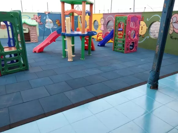 Fábrica de Piso de Borracha para Playground